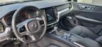 Volvo V60 D3 Geartronic Momentum - 29