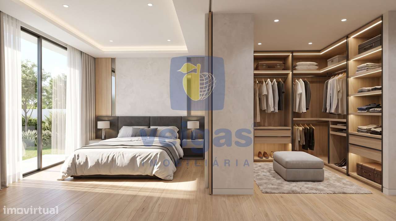 Moradia Nova T4 com Piscina Aquecida, Terraço Panorâmico e Sistema VMC-4