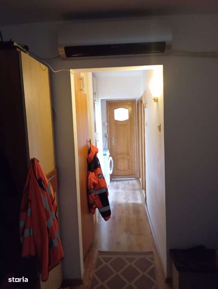 Apartament cu 3 camere , decomandat, zona Canta-Moara 1 Mai !! - Imagine principală: 4/6