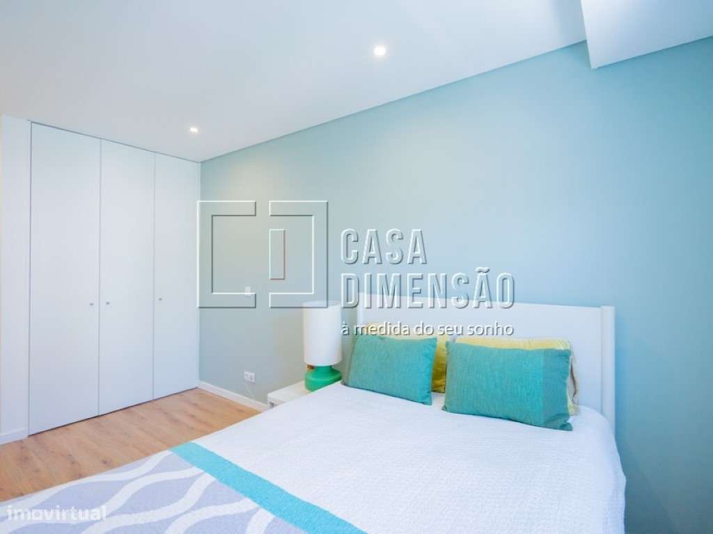 Apartamento de tipologia T2 na Serra de Carnaxide, com Garagem BOX,...-36