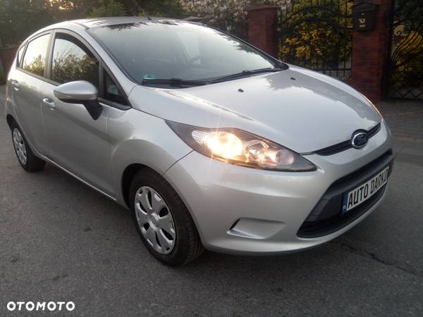 Ford Fiesta 1.25 Ambiente - 13