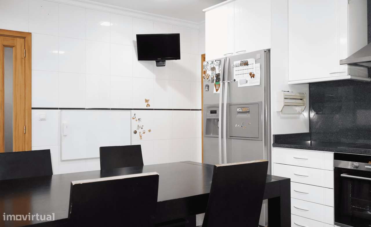 Apartamento T3 com Terraço Privado — Ferreiros, Braga-15