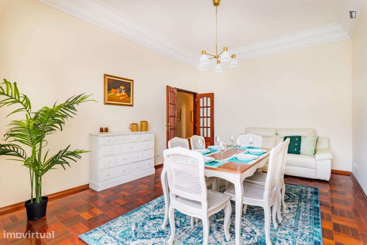 Apartamento com 4 quartos - localizado em Amoreiras Lisbon - Grande imagem: 4/6