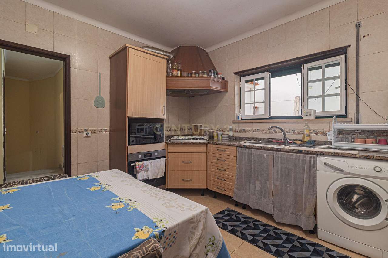 Casa T3 em Santa Maria, Torres Vedras - Oportunidade Única!-14