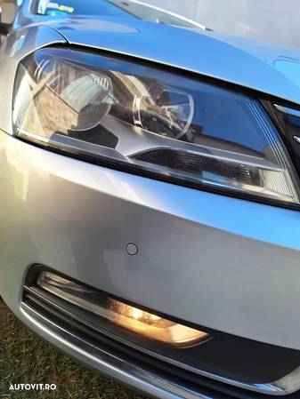 Volkswagen Passat Variant 2.0 TDI BlueMotion Technology Comfortline - 24