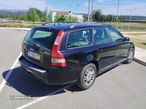 Volvo V50 - 3