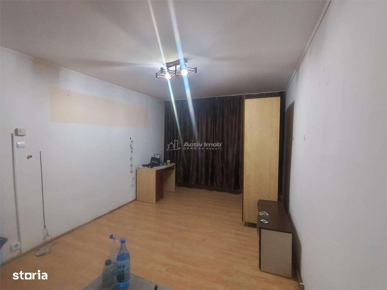 Caransebes, 3 Cam., Decom.,Zona Pipirig - Imagine principală: 4/18