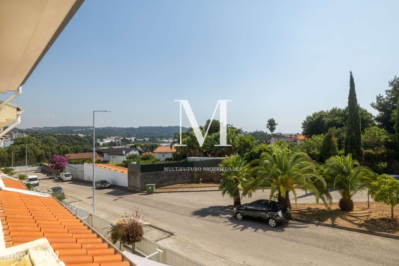 Mozelos | Moradia T3 | Terraços | Varandas | Duas frentes | Excelente-19