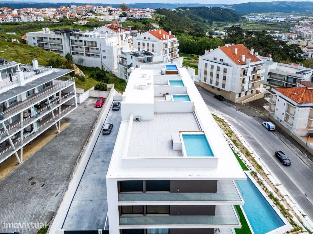 Apartamento T2 na Nazaré - Vista Mar com piscina e garagem-11