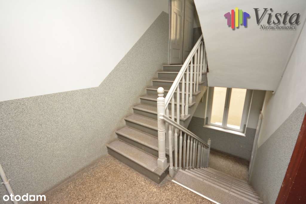 Okazja - kawalerka do kapitalnego remontu-6