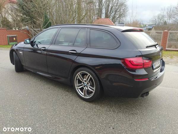 BMW Seria 5 530d xDrive - 7