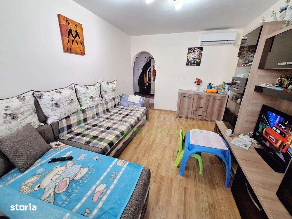 Apartament 3 camere semidecomandat  zona MIilcov - Imagine principală: 1/10