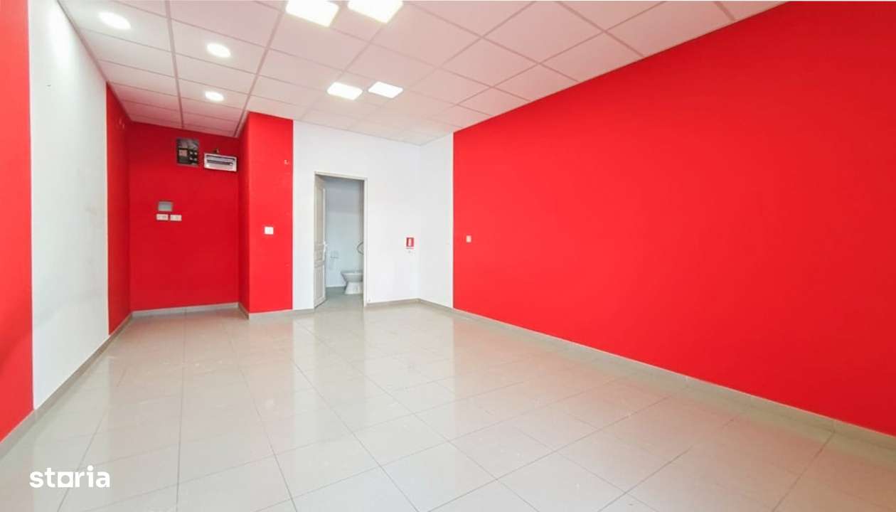 Spatiu comercial si locuinta deasupra- Statiunea Neptun- Investitie Li-0