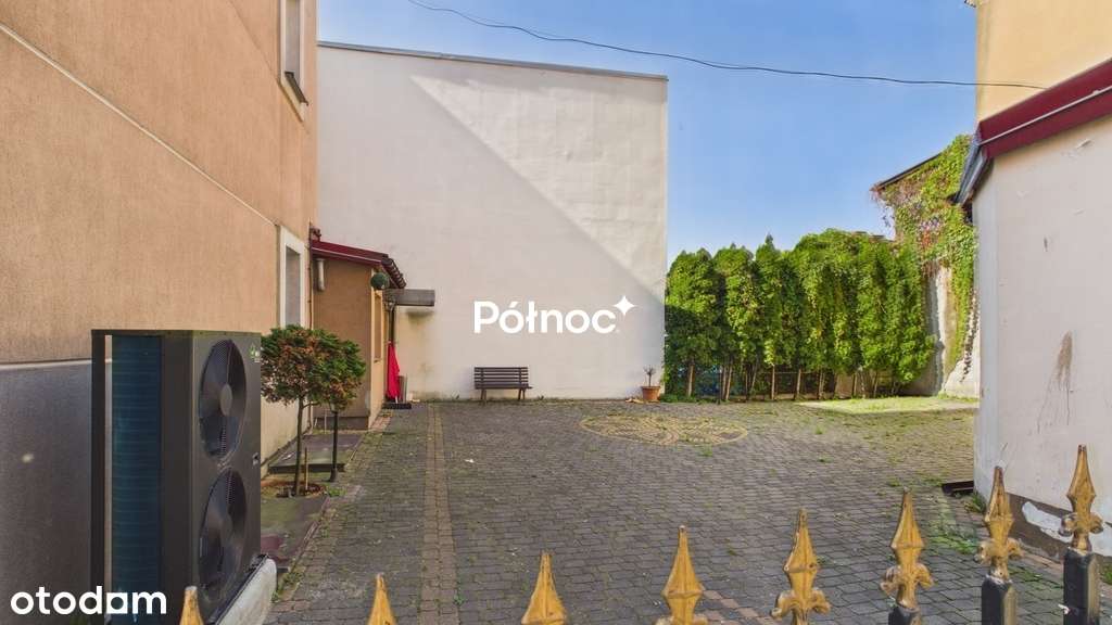 KAMIENICA W CENTRUM ŁOMŻY – 3 MIESZKANIA I 3 LOKALE USŁUGOWE-6