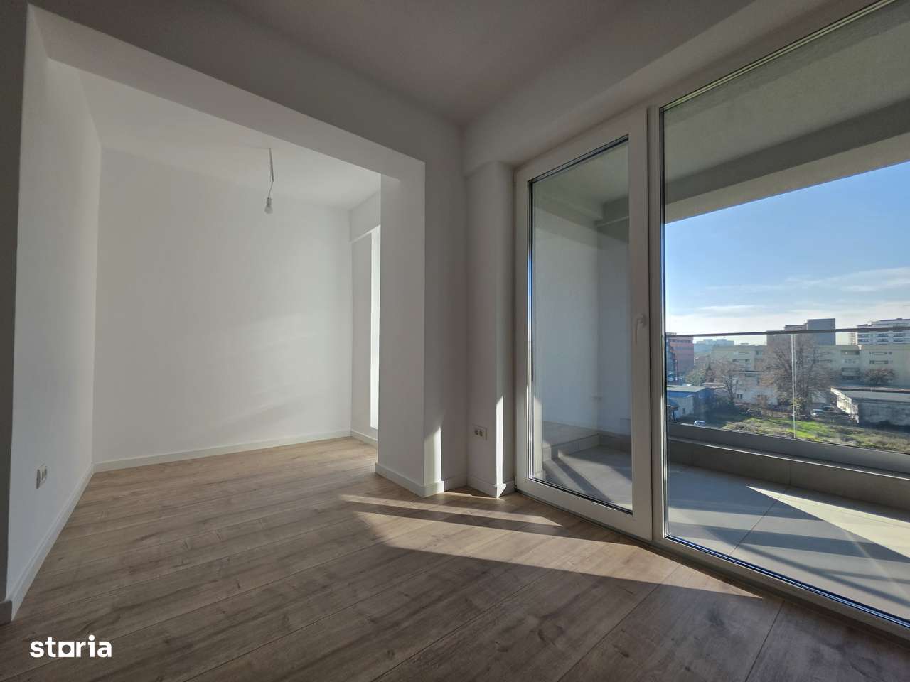 Apartament cu 3 camere de vanzare in zona Doamna Ghica-0