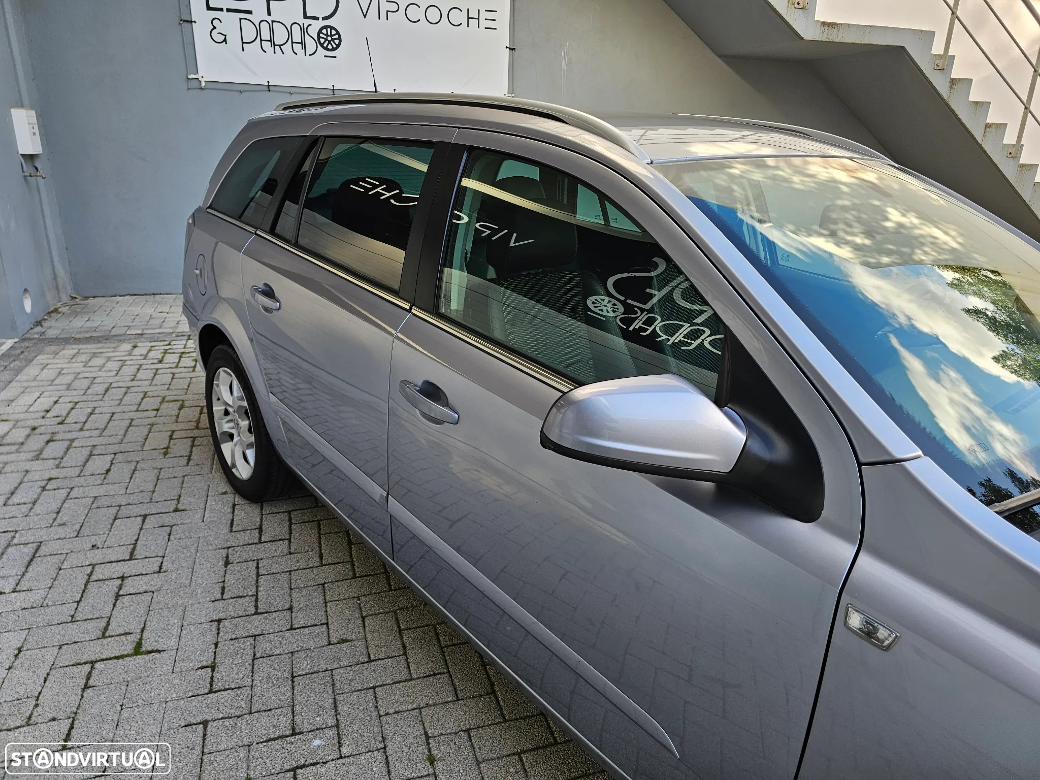 Opel Astra Caravan 1.7 CDTi Cosmo - 22