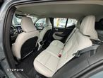 Volvo XC 40 T5 AWD Momentum Pro - 16