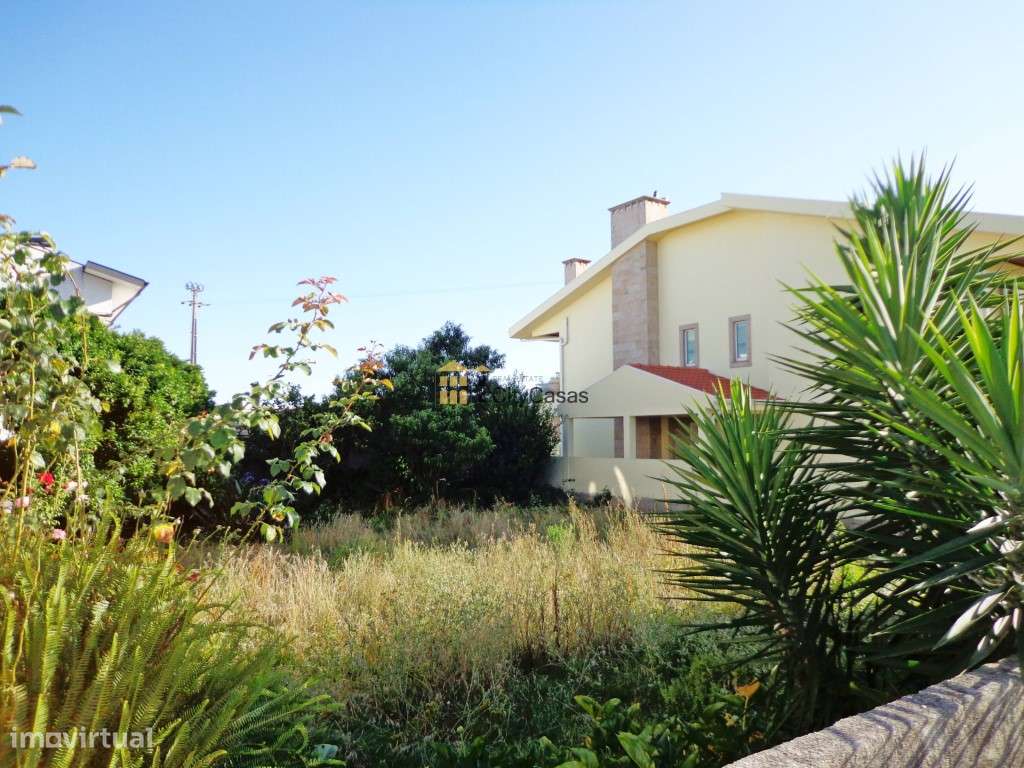 Terreno c/ Projeto P/ Moradia à N14 - Grande imagem: 5/6