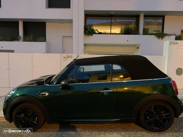 MINI Cabrio One John Cooper Works - 18