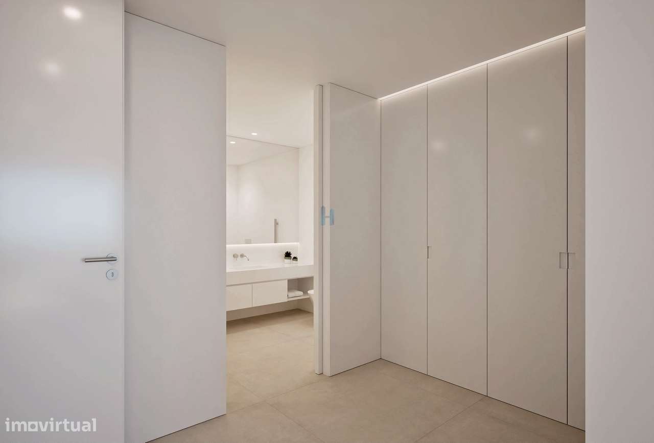 Moradia de Luxo T4 com Piscina - Grande imagem: 4/16