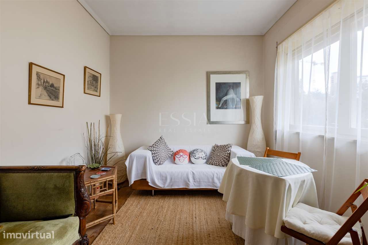 Prédio com 4 apartamentos junto Avenida Boavista | Prédio Lordelo Ouro-15