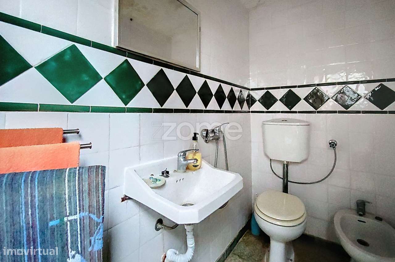 Moradia V2 no centro de São Marcos da Serra-27