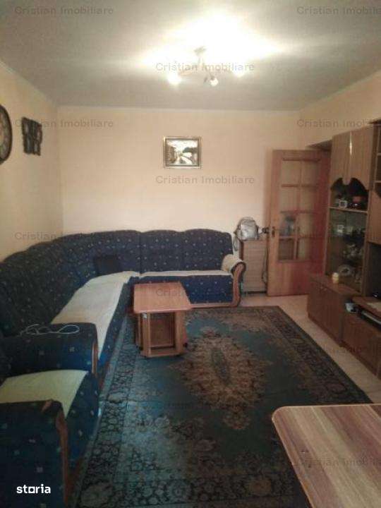 Spatios  Etaj 1 apart 2 cam 57mp Vidin conf 1 decomandat - Imagine principală: 2/12