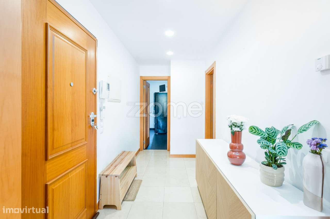 Apartamento T3 em Paio Pires-8