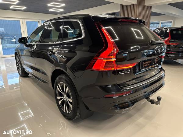 Volvo XC 60 B4 MHEV AT8 AWD Momentum - 7