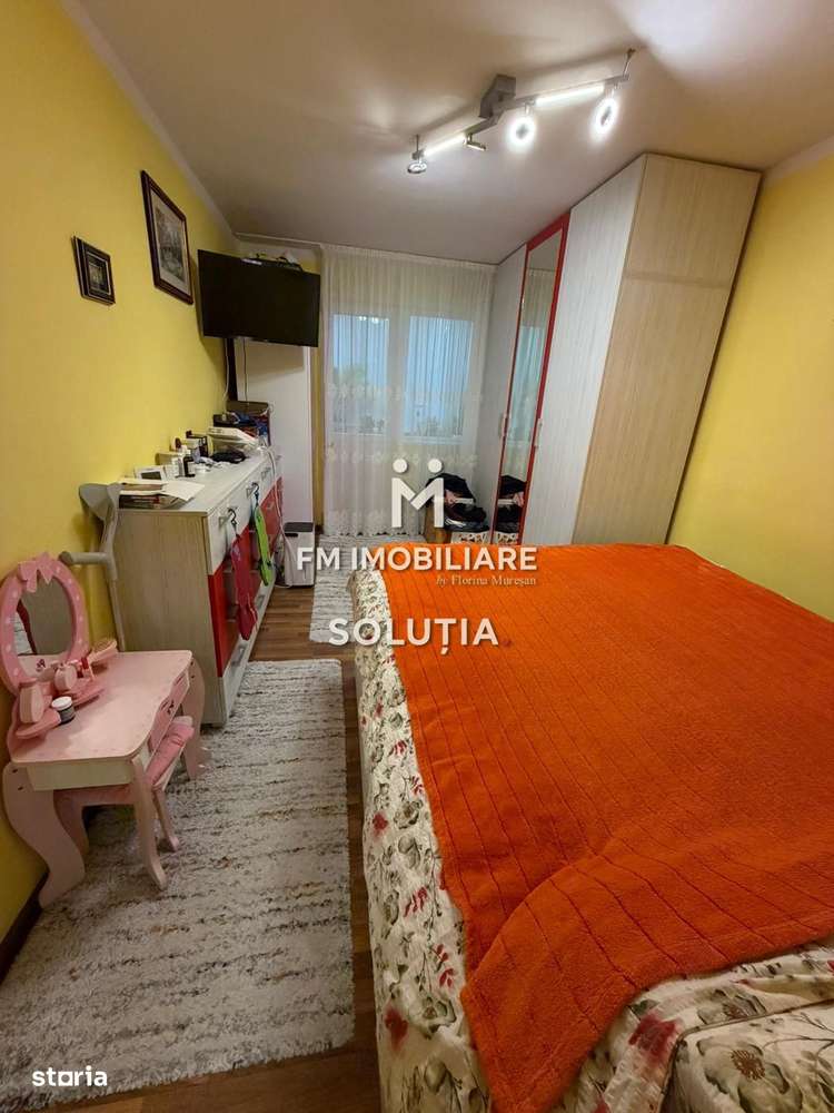 Apartament  3 camere decomandat, etajul2 -zona Serelor/Casa de Pensii - Imagine principală: 5/14
