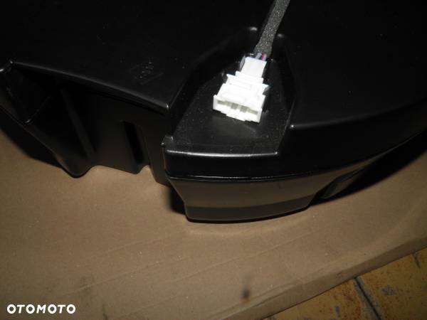 GŁOŚNIK SUBWOOFER AUDI Q5 8R0035382 - 6