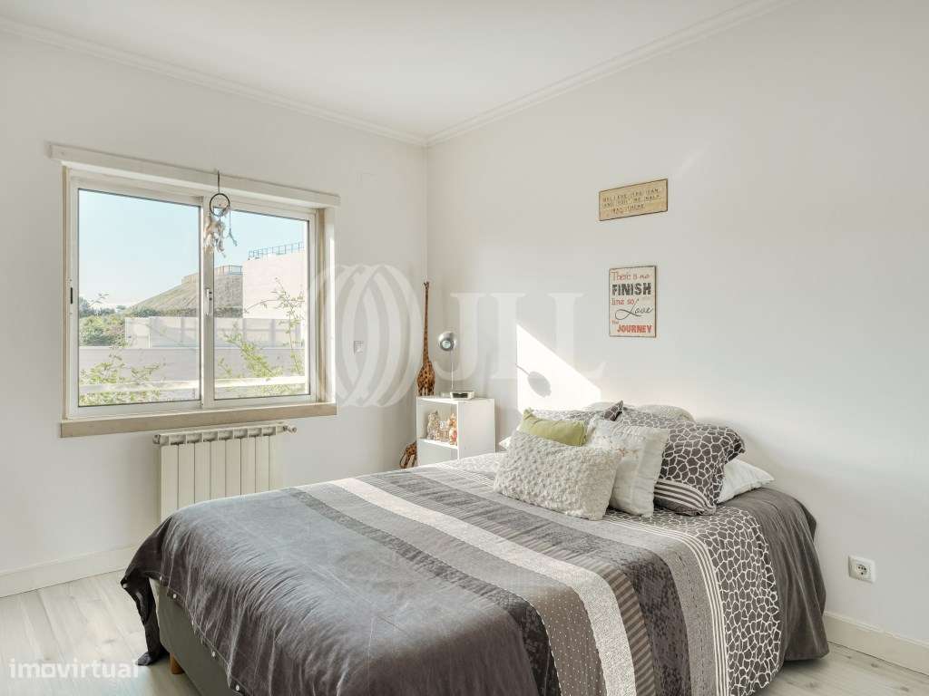 Apartamento T3 condomínio em Birre Cascais-12