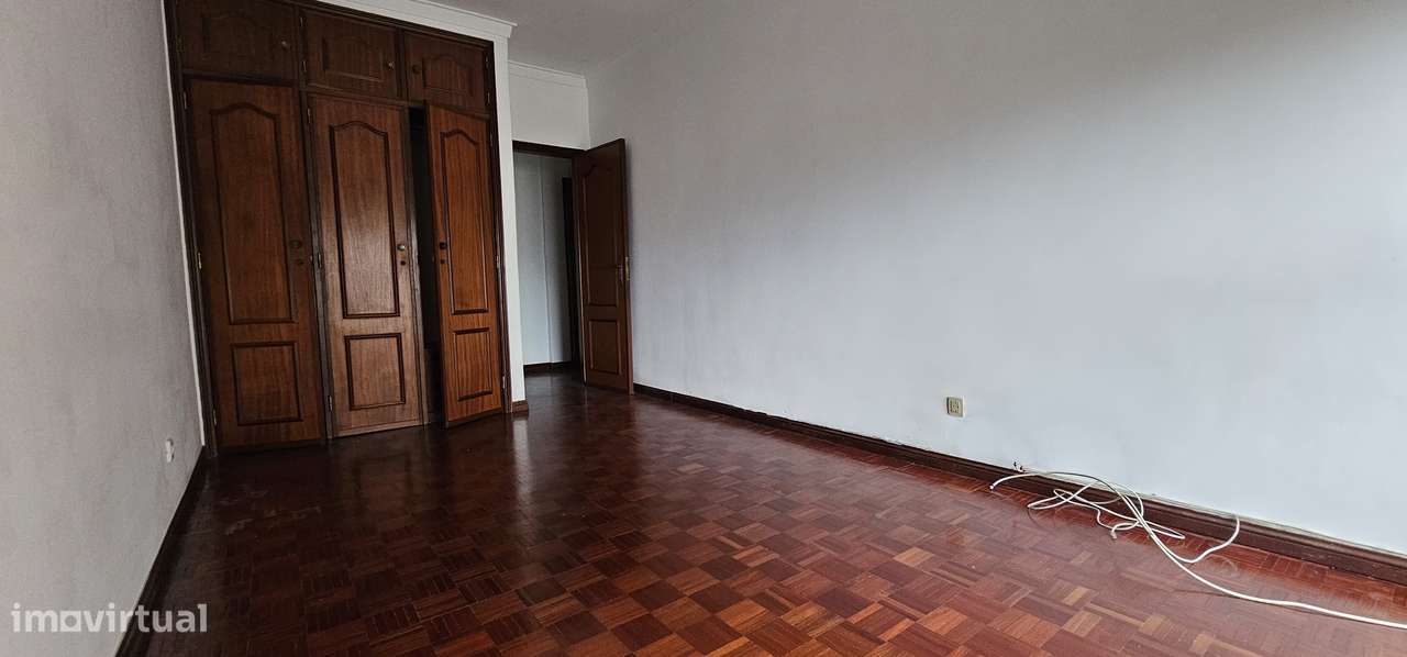 Belíssimo T4  no Infantado- Loures-14