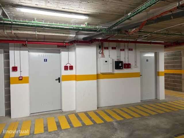 Arrendamento Garagem BOX - Grande imagem: 4/10