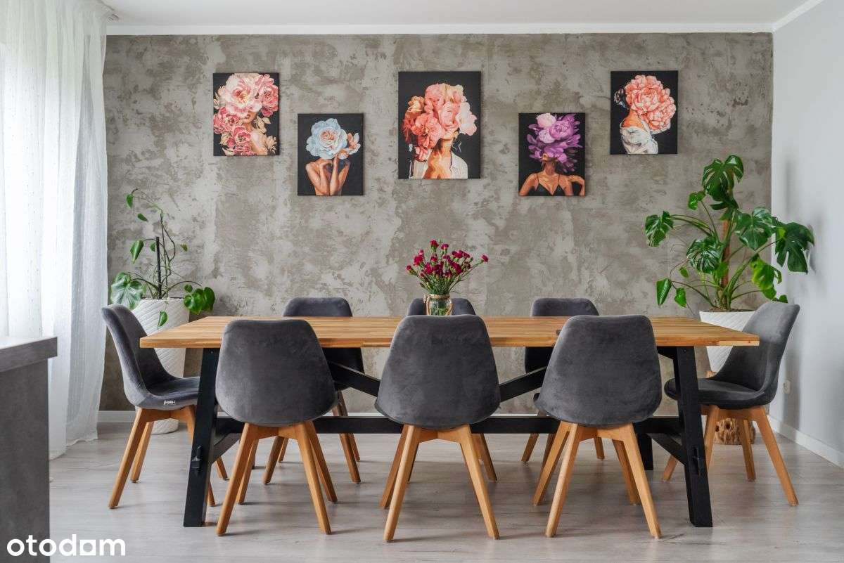 Duży dom w spokojnej okolicy-12