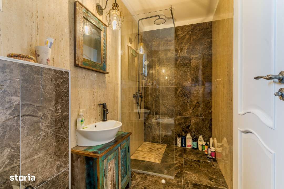 Proprietate deosebita cu piscina, Gadalin, Comision 0%-10