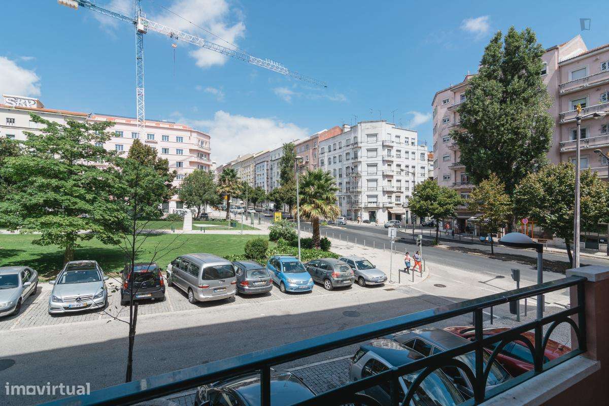 Quarto - localizado em Alameda Lisbon - Grande imagem: 5/17