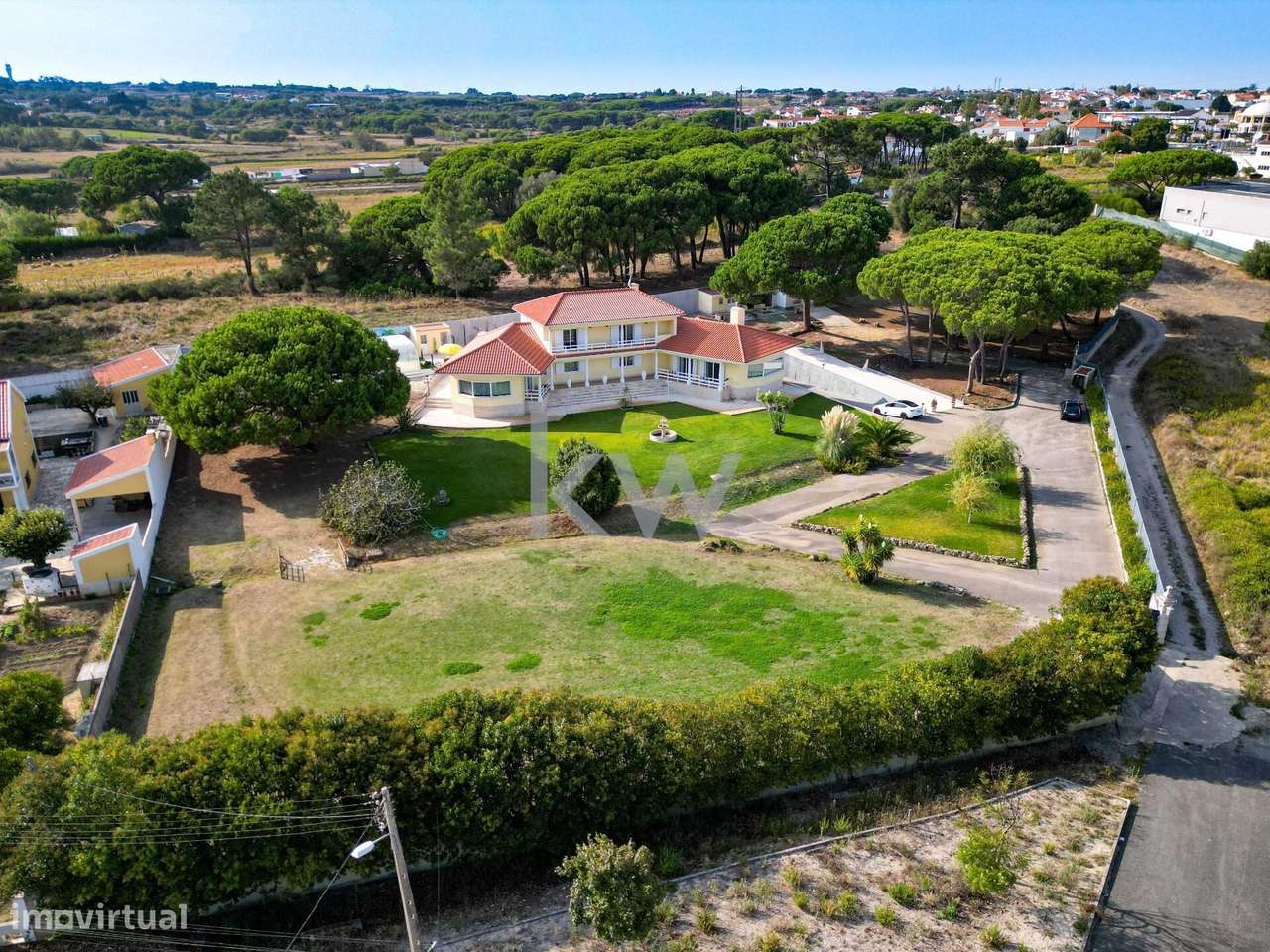 Moradia Isolada T5 em Vila Verde, Sintra: Luxo e Tranquilidade num Lot - Grande imagem: 3/60