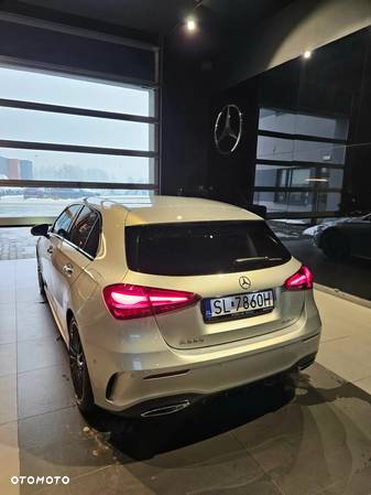 Mercedes-Benz Klasa A 220 4-Matic AMG Line 8G-DCT - 5