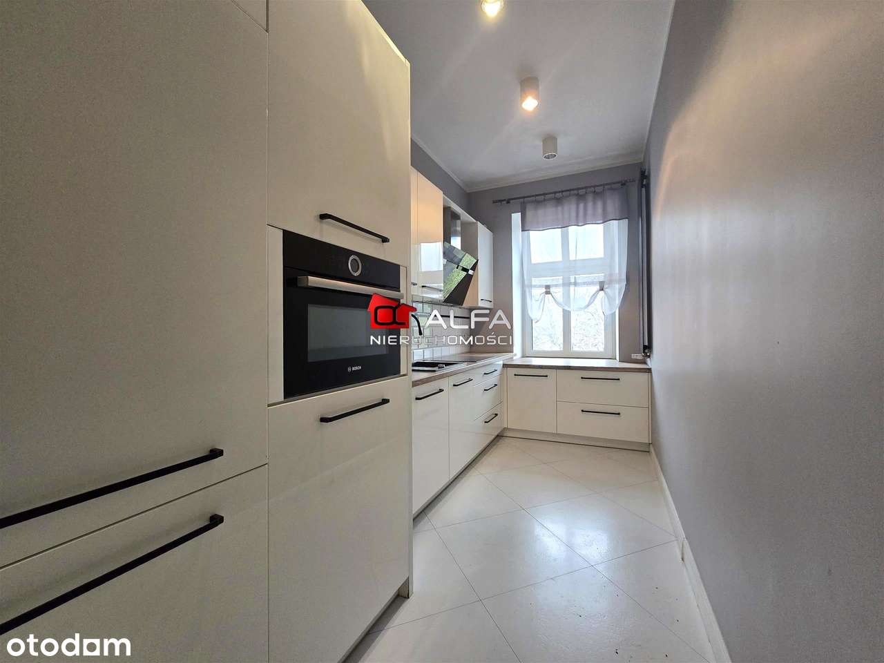 2-pokojowe mieszkanie w okolicach Centrum!-8