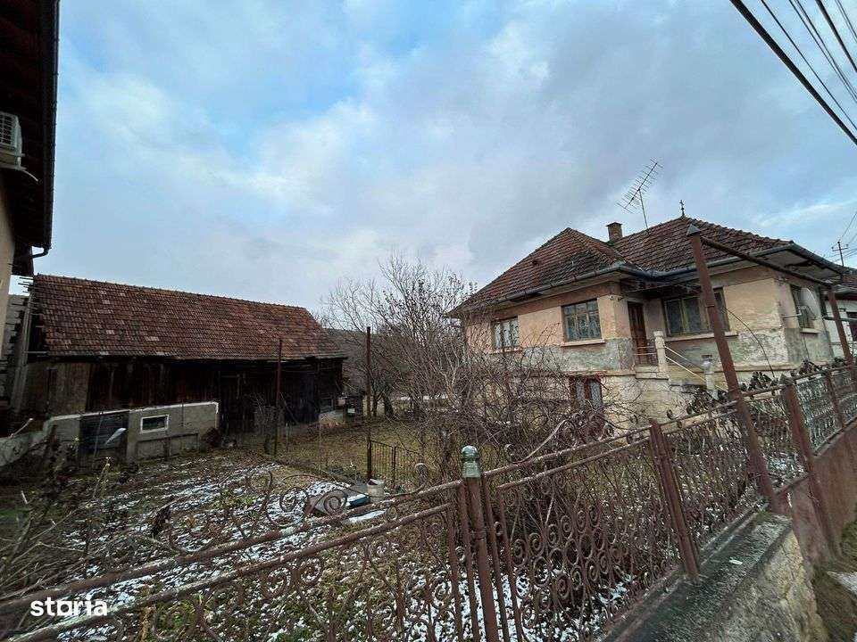 Casa veche in Suceagu cu teren 1715 mp2 - Imagine principală: 2/6