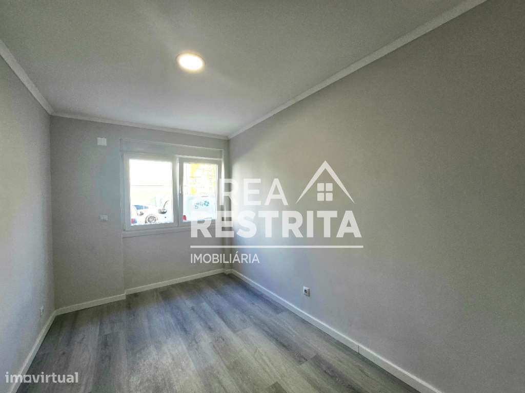 APARTAMENTO T2 TOTALMENTE REMODELADO EM BENFICA – LISBOA-7