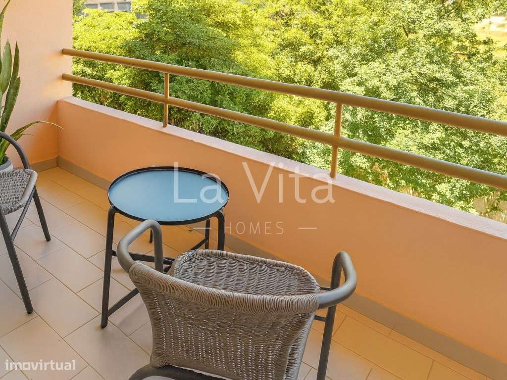 Apartamento T3, totalmente remodelado, no Bairro do Rosário em Casc...-4