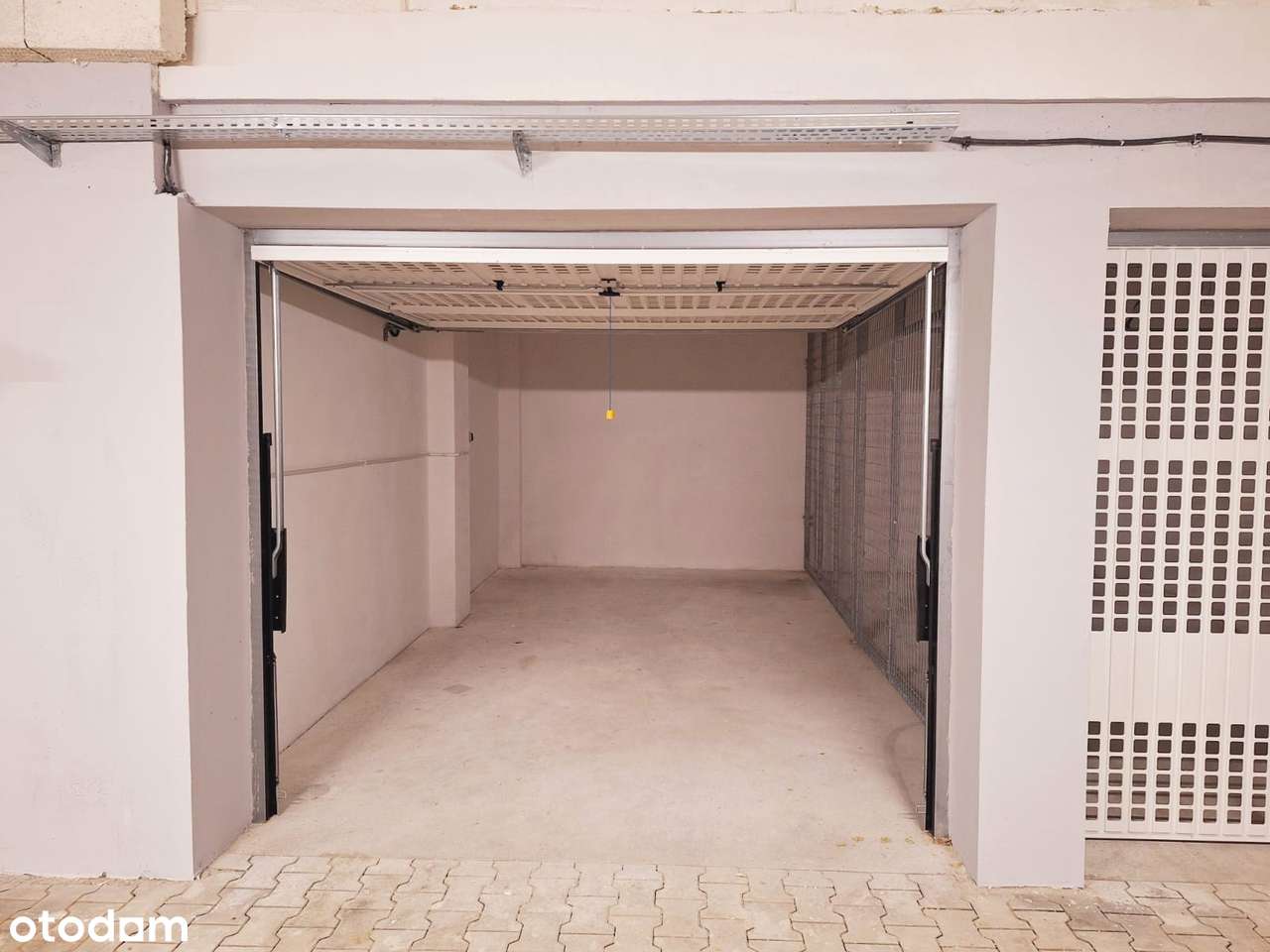 DO WYNAJĘCIA GARAŻ, OS. EUROPEJSKIE, UL. PLAC UNII EUROPEJSKIEJ 4 A-D - Pełny obrazek: 5/5