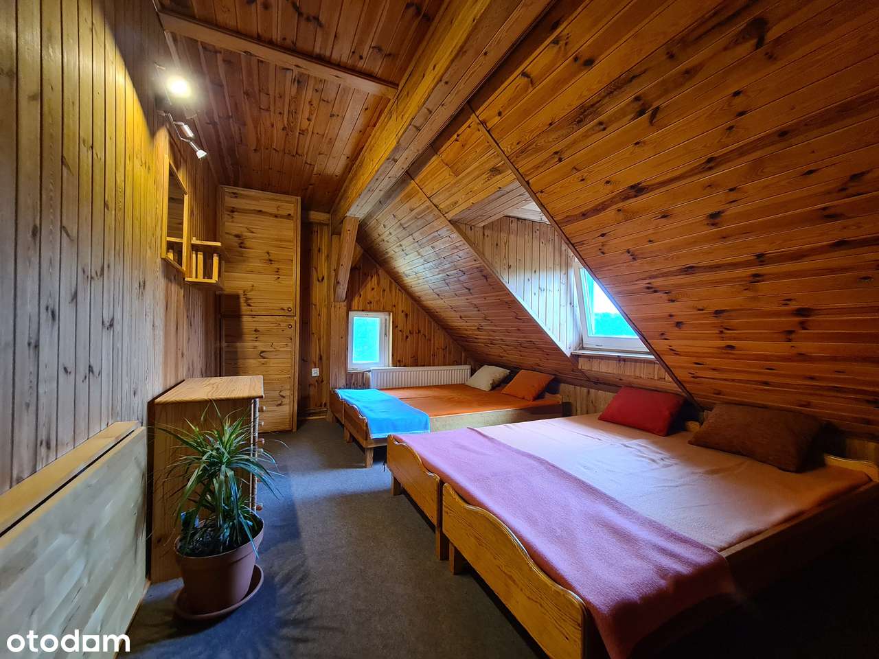 Dom z prywatnym lasem / Agroturystyka/ Fotowoltaika-17