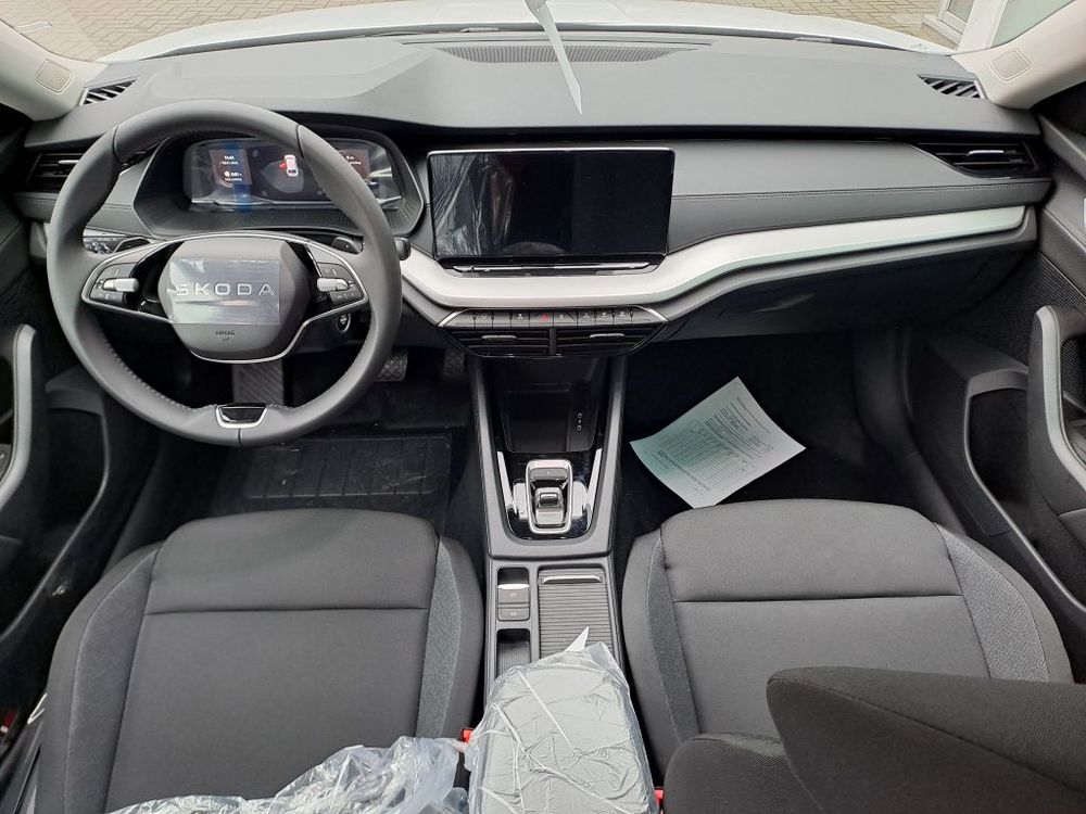 SKODA OCTAVIA 1.5 TSI 150KM DSG mHEV EDITION 130 ESSENCE, dostępna od ręki