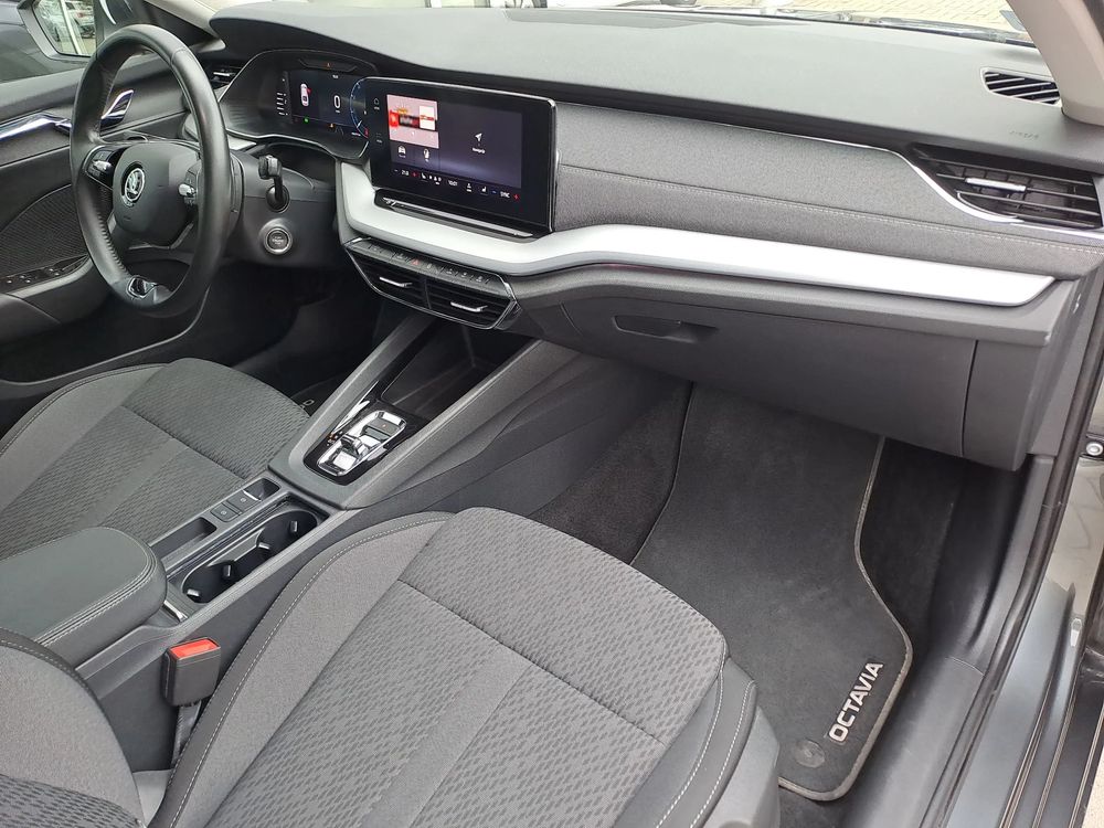 SKODA OCTAVIA Virtual ACC Matrix 1,5eTSI 150KM Serwis ASO Salon PL VAT23%