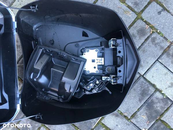 Honda SH   PCX  125 kufer - 1