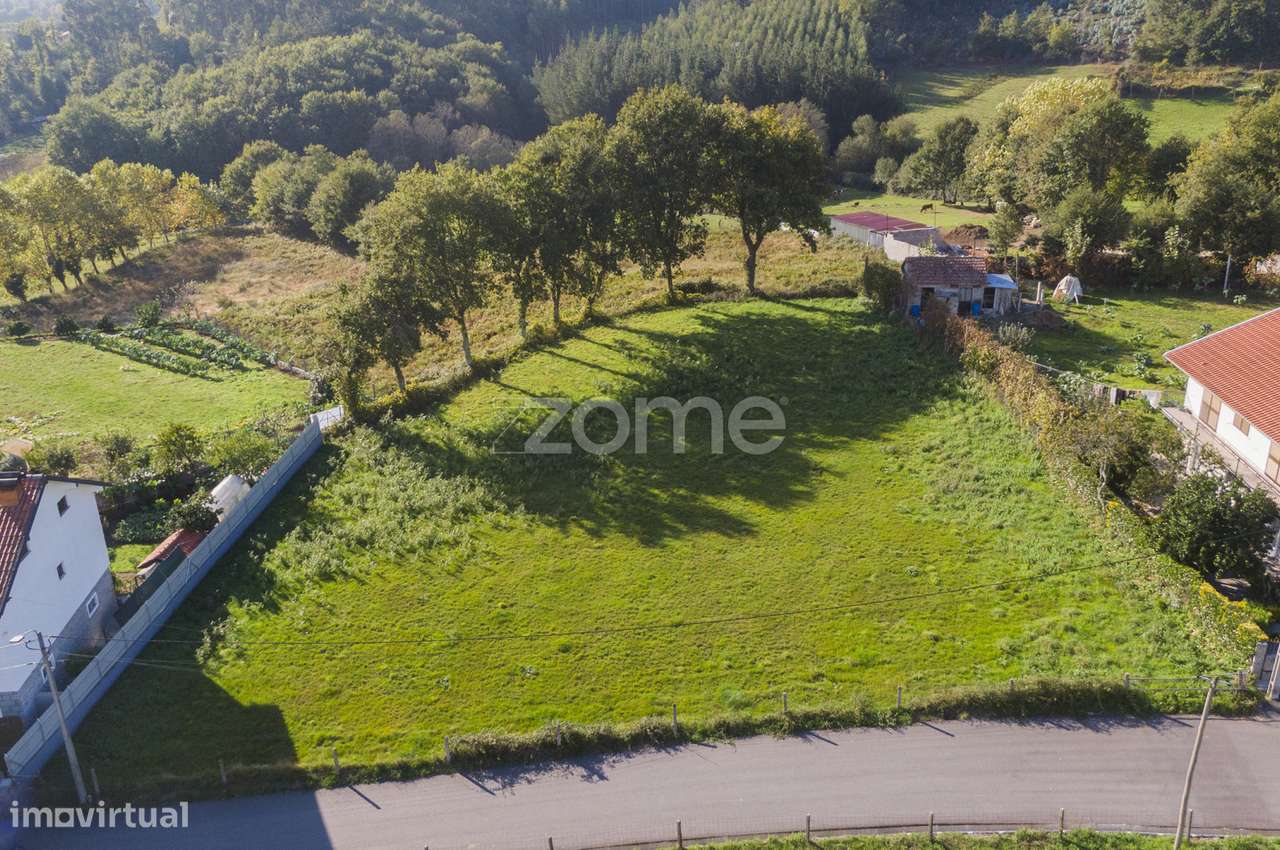 Terreno à Venda com 4950m² | Zona Construtiva com Excelentes Acessos - Grande imagem: 3/15