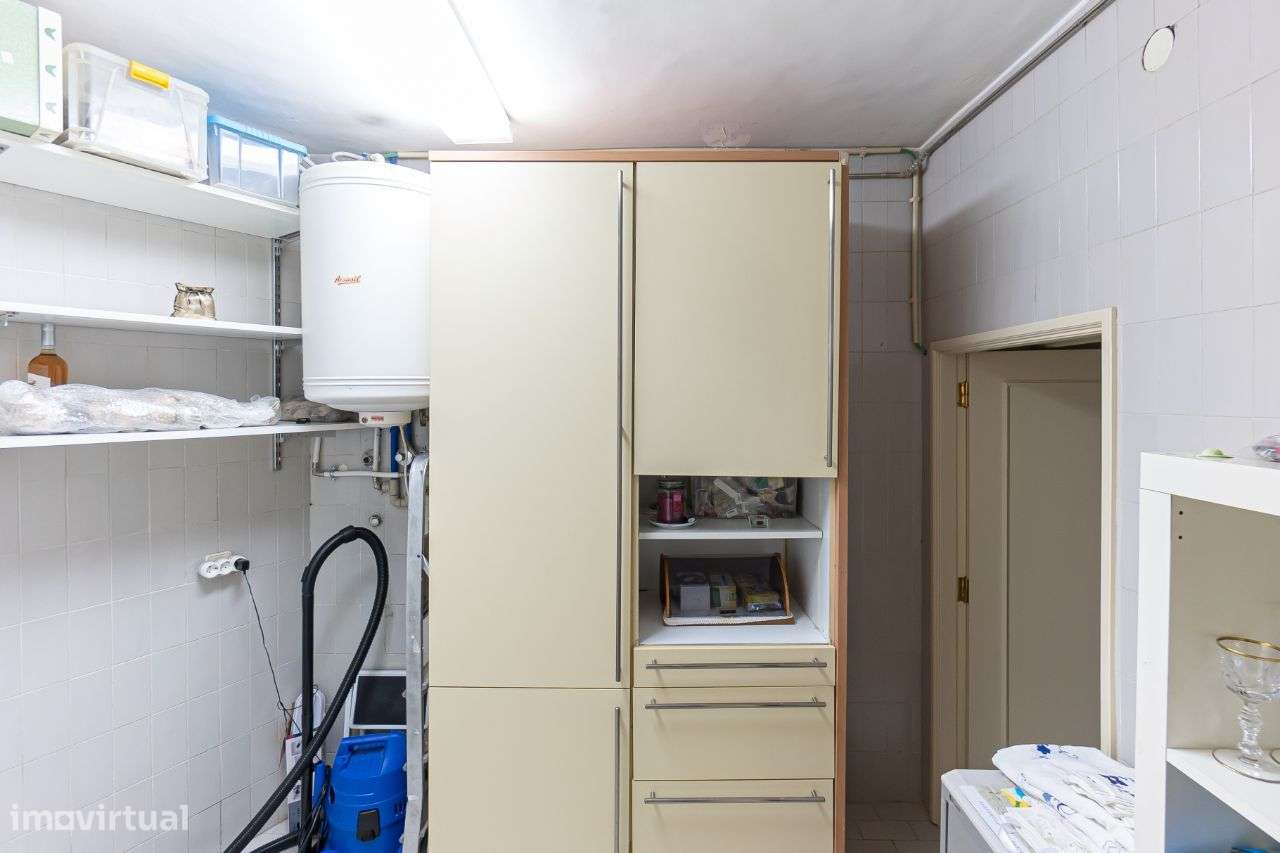 Moradia totalmente remodelada na melhor zona das Antas-37